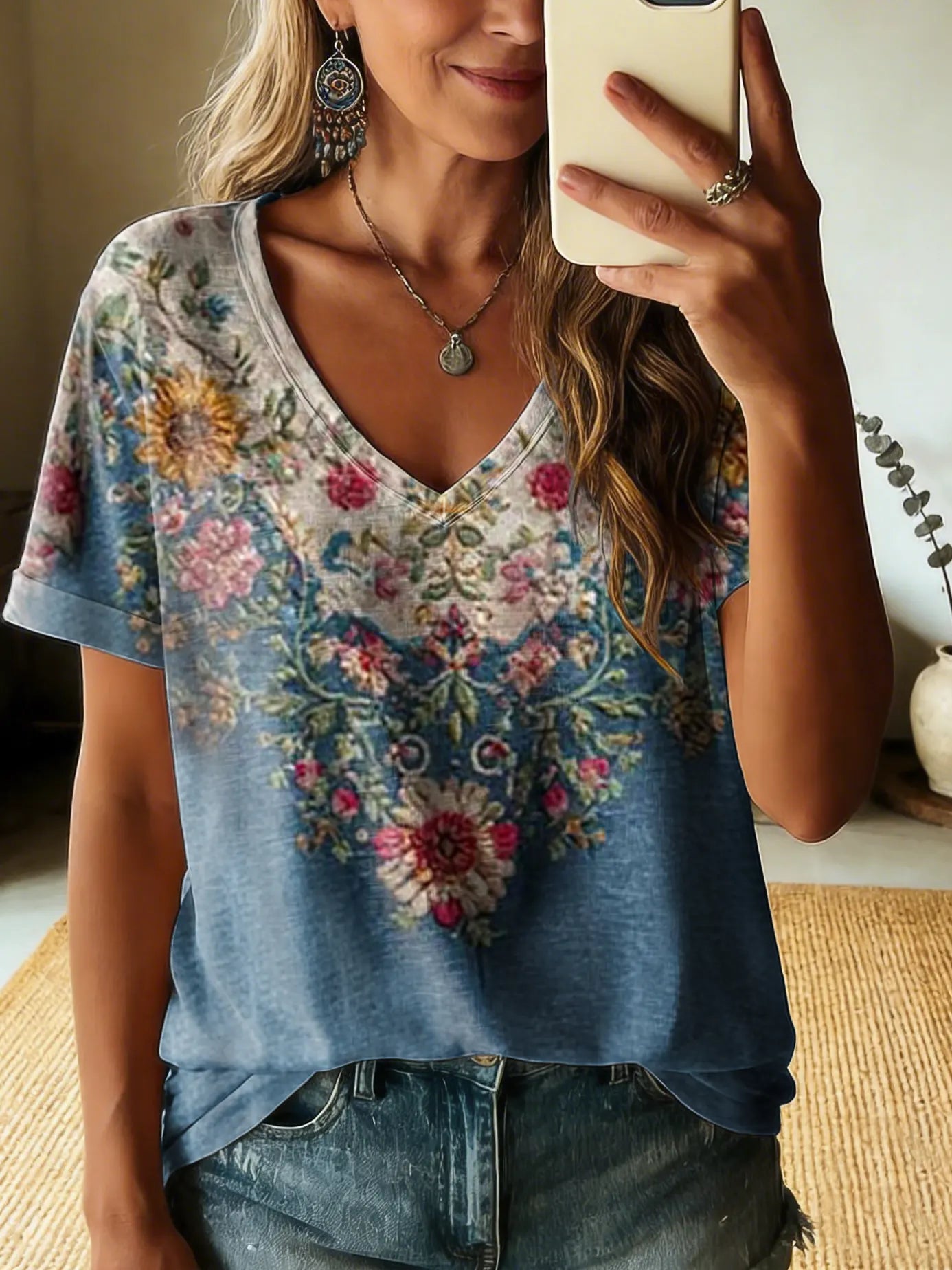 Women's Bohemian Textured Floral Art Print Casual Short-Sleeve V-Neck T-Shirt