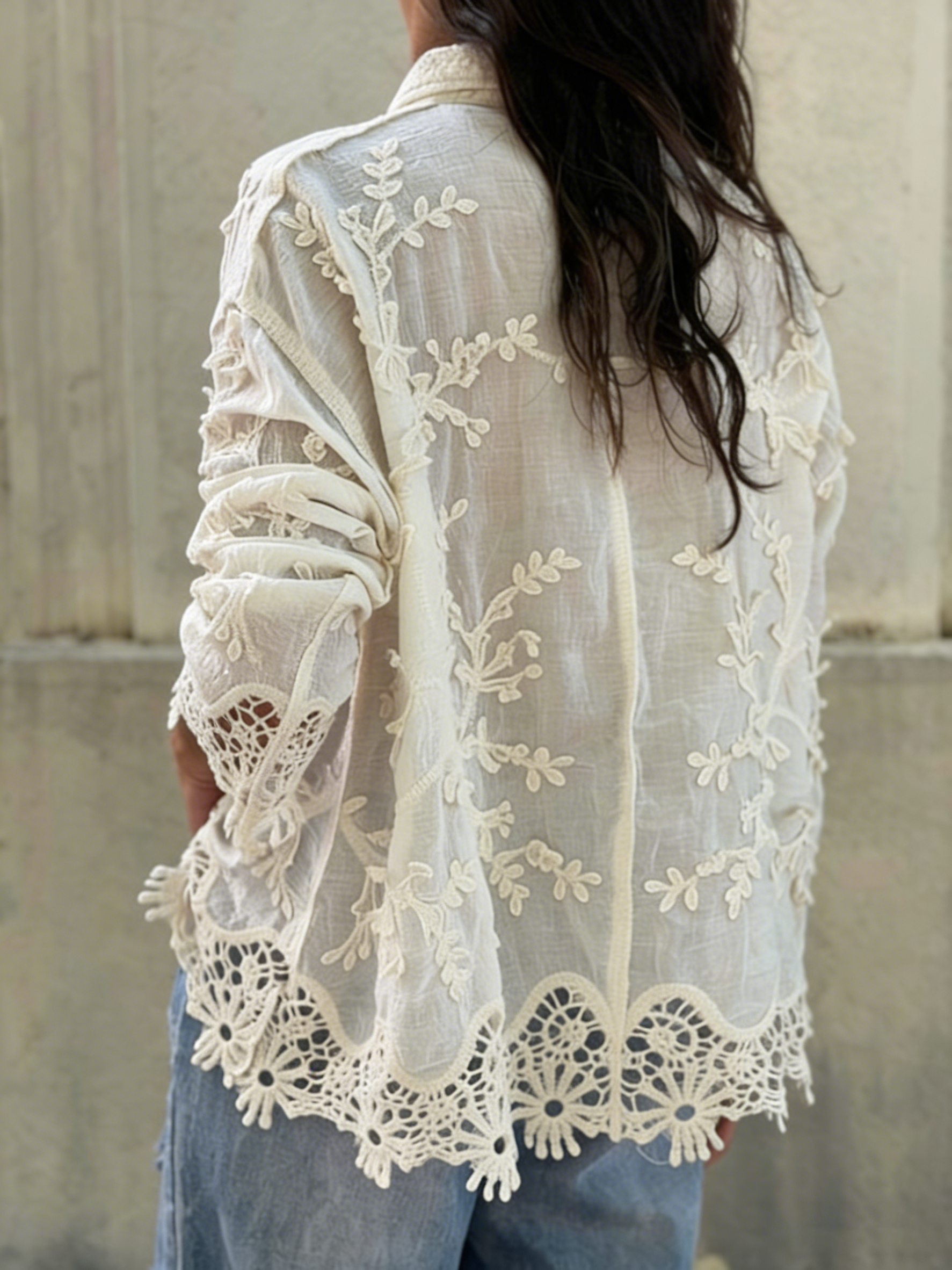 Cotton and linen collared 3D embroidered shirt