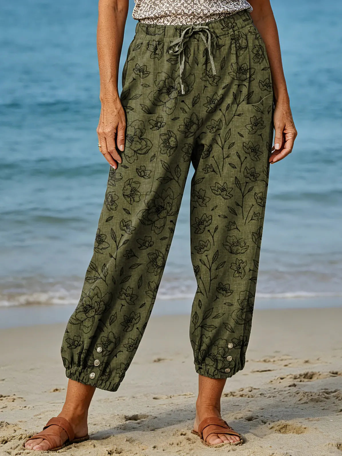 Women's Vintage-Style Simple Floral Art Print Casual Pants