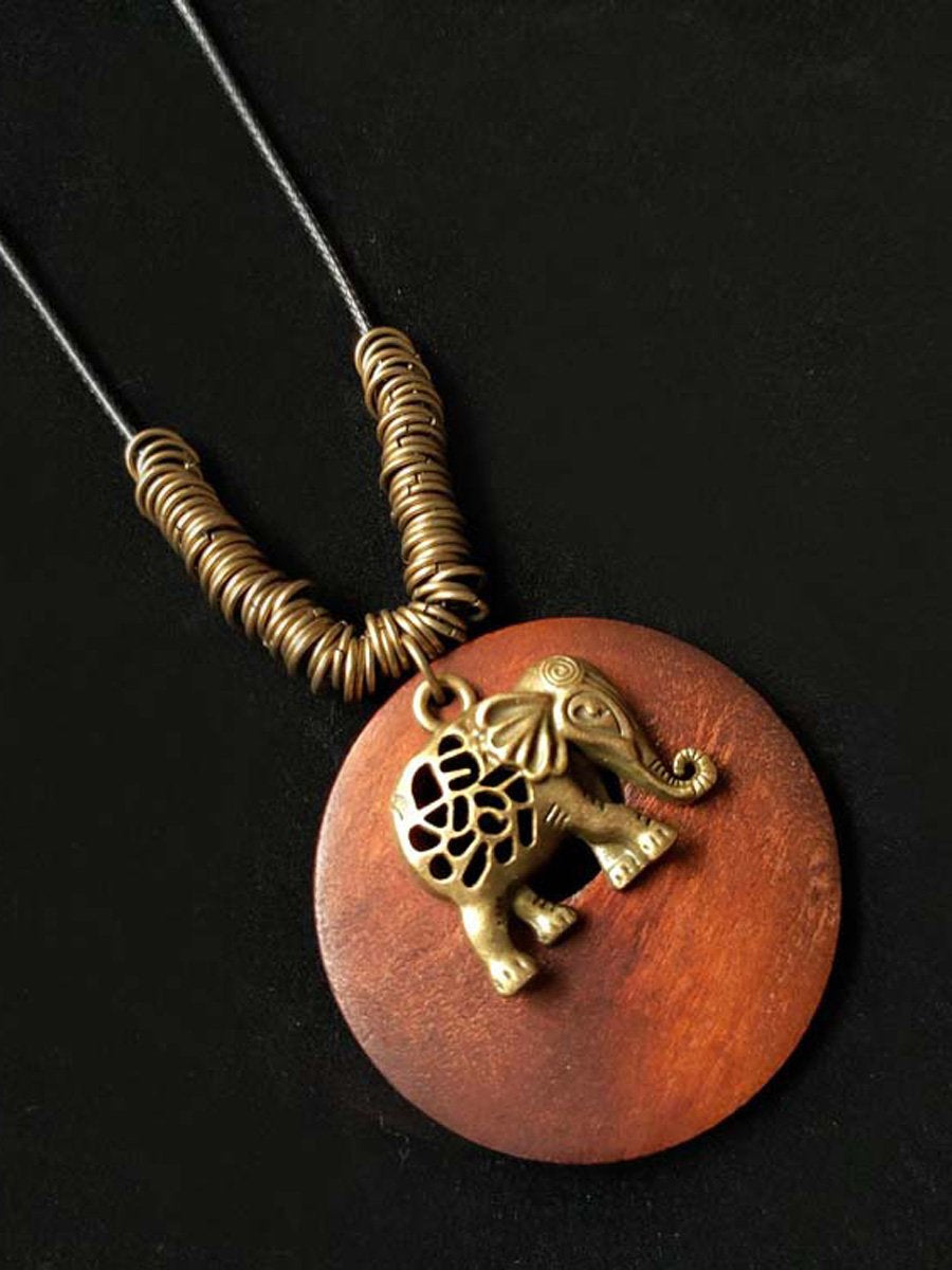 Women's Ethnic Style Wood And Alloy Long Chain Necklace